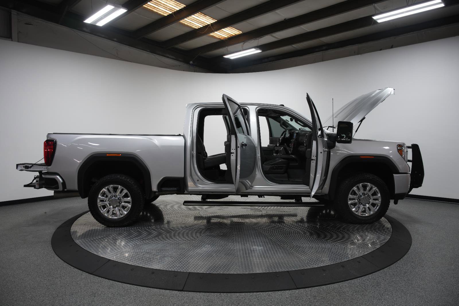 Used 2022 GMC Sierra 2500 Denali w/ Denali Ultimate Package image 11