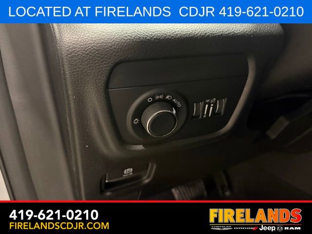 New 2026 Jeep Grand Cherokee Altitude AWD/4WD image 10