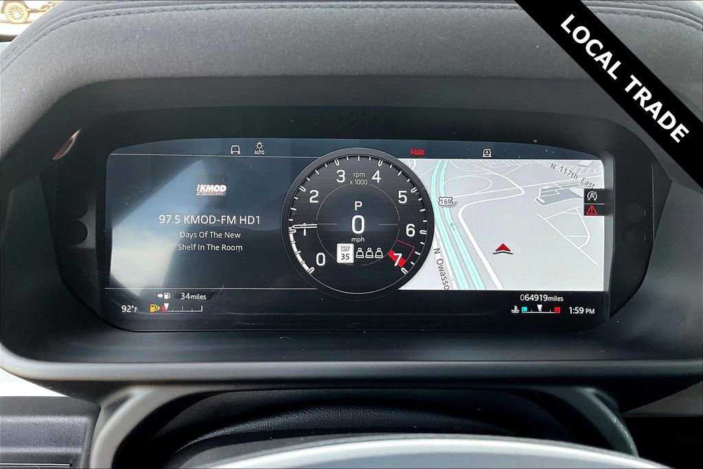 Used 2020 Land Rover Defender 110 SE image 13