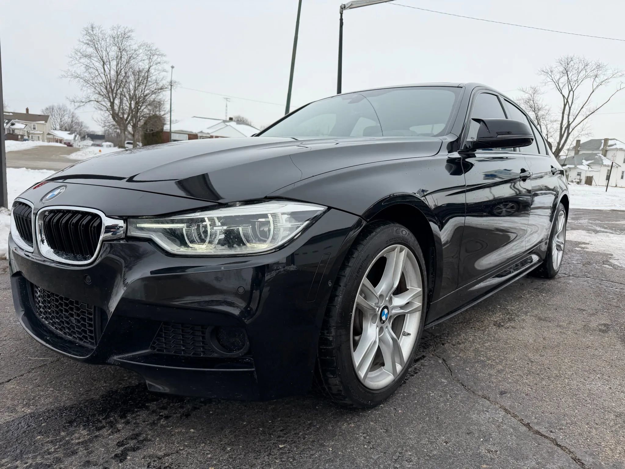 Used 2017 BMW 340i xDrive Sedan image 4