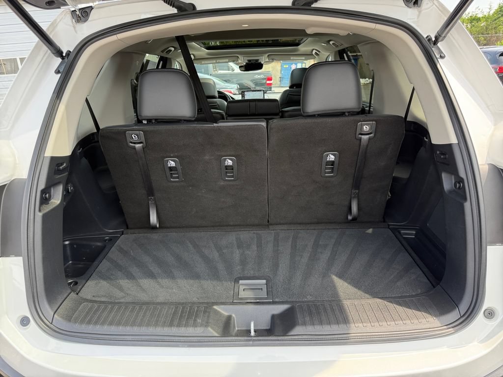 Used 2025 Honda Pilot Elite image 26