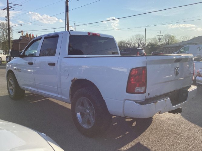 Used 2014 RAM 1500 Express image 3