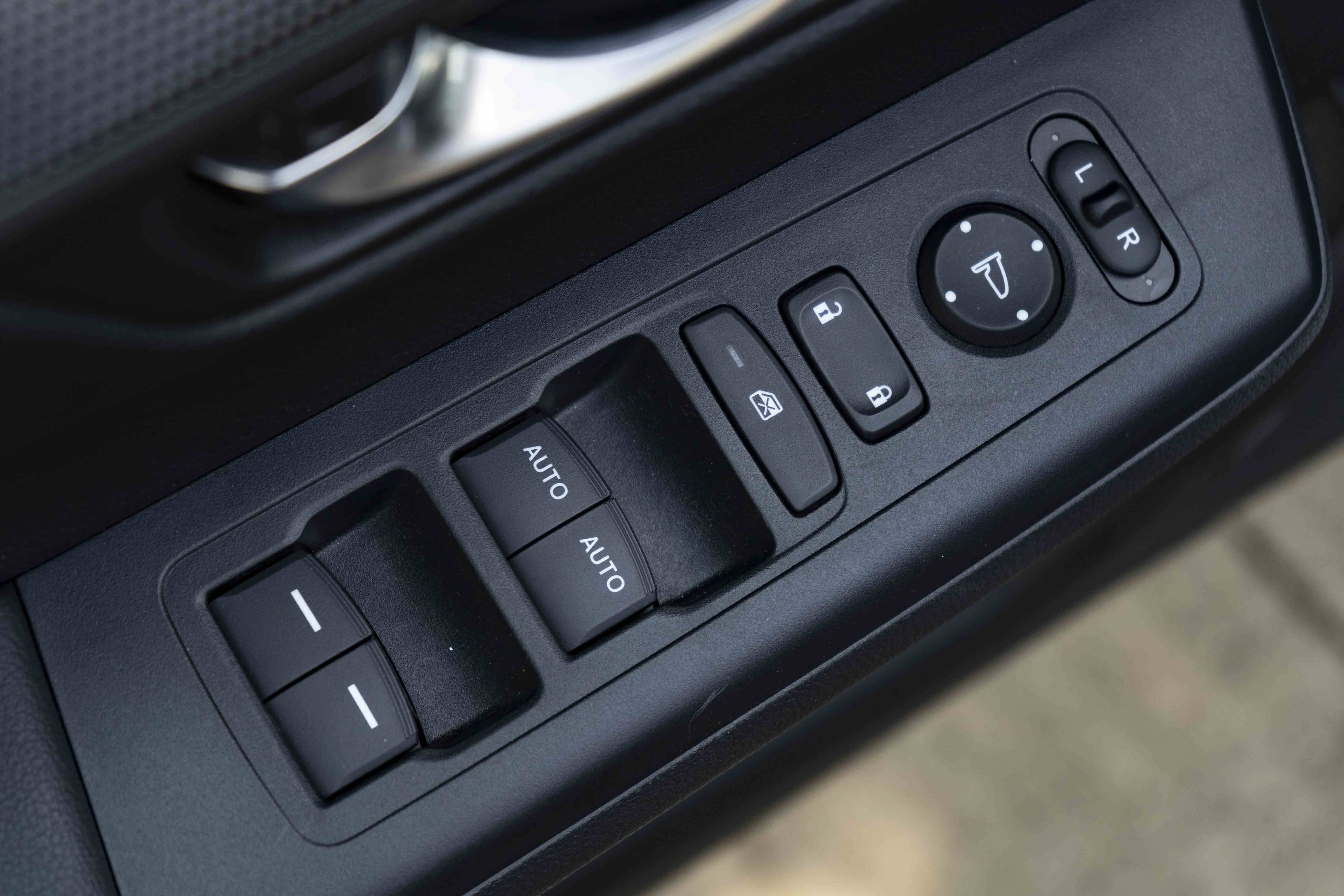 Used 2024 Honda CR-V EX image 37