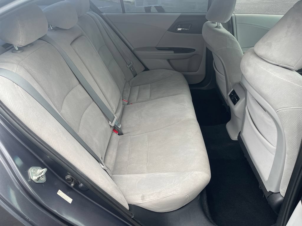Used 2013 Honda Accord EX image 31
