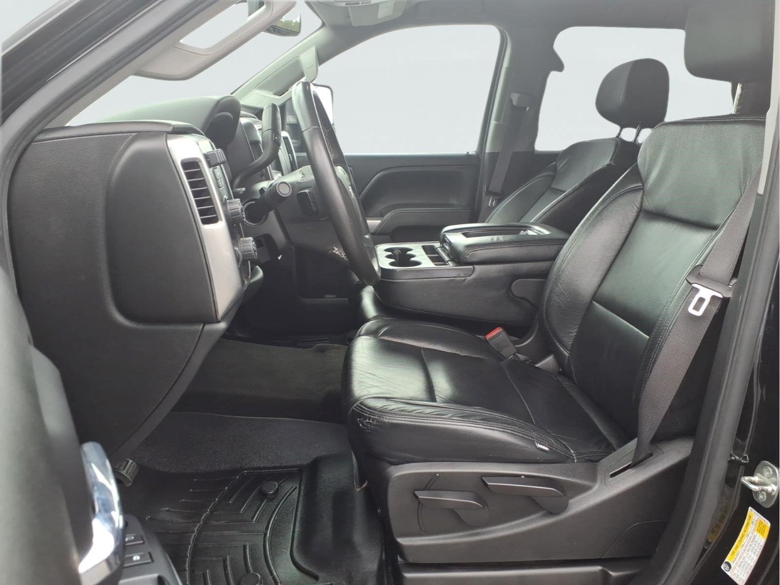 Used 2016 Chevrolet Silverado 2500 LT w/ Midnight Edition AWD/4WD image 21