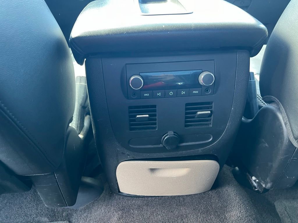 Used 2011 Chevrolet Avalanche LTZ image 21