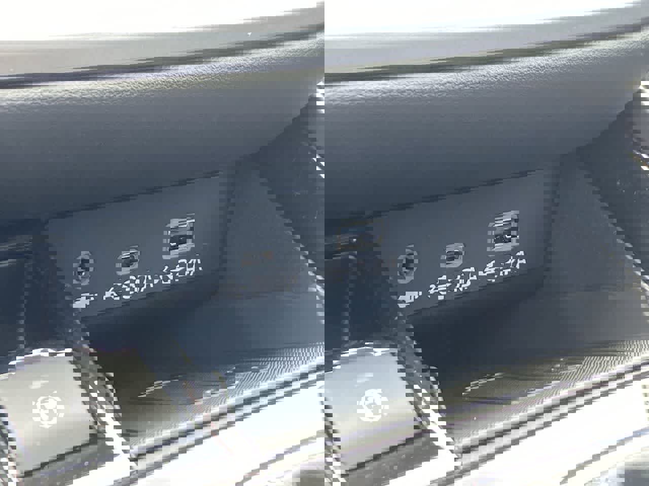 Used 2025 Subaru Outback Limited image 31