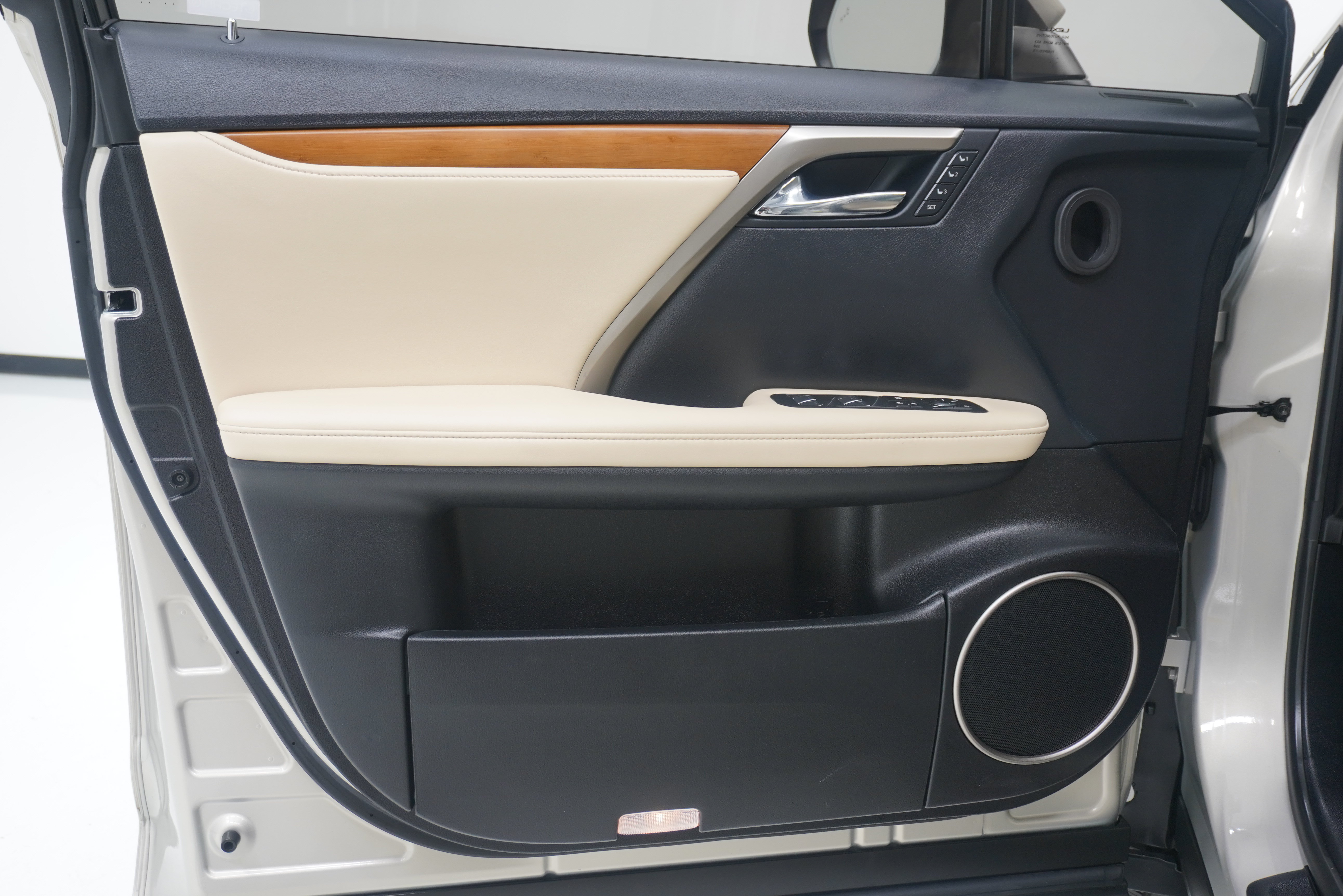 Used 2021 Lexus RX 350 FWD w/ Premium Package image 14