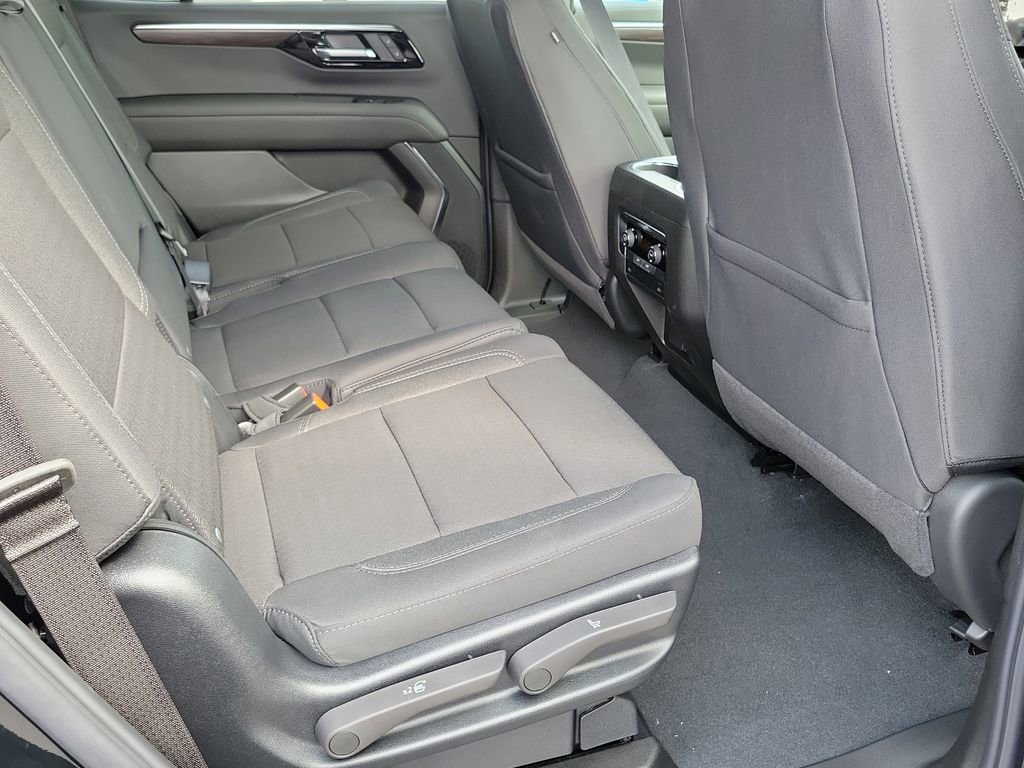 New 2026 Chevrolet Tahoe LS w/ LS Custom Edition RWD image 17