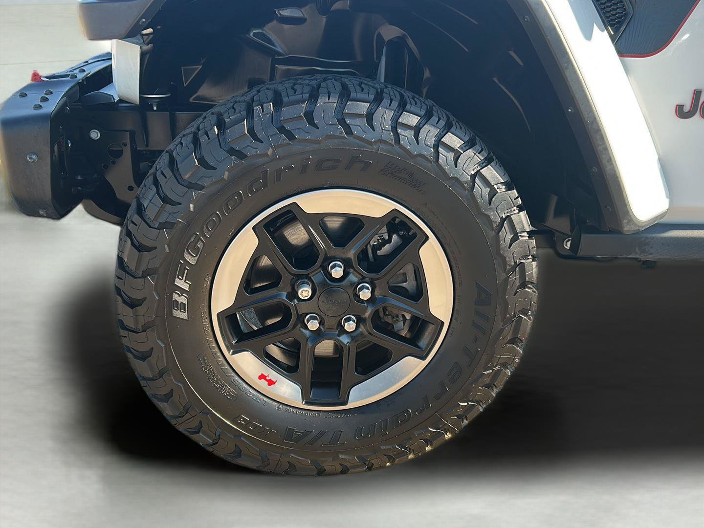Used 2018 Jeep Wrangler Rubicon AWD/4WD image 28