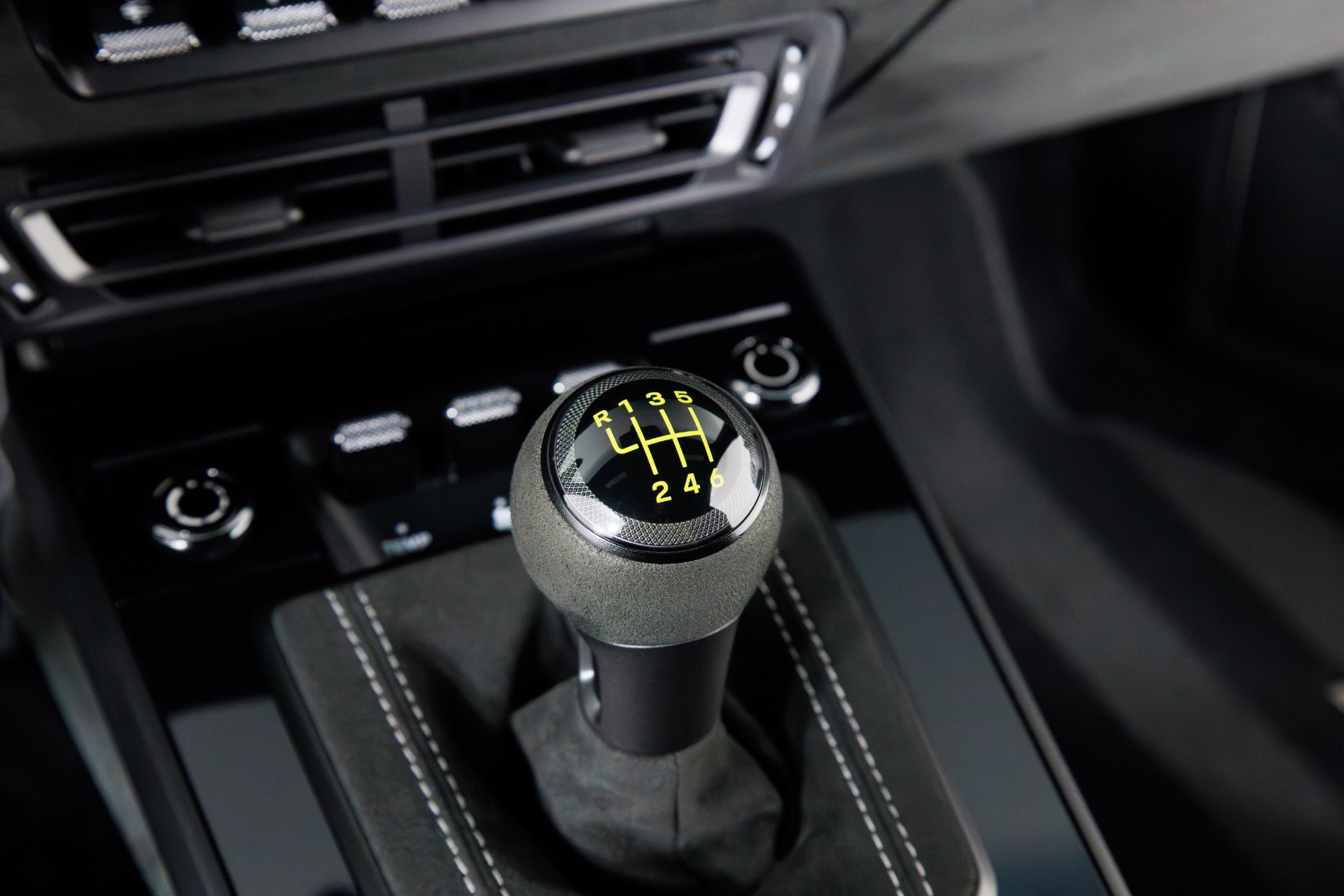 Used 2022 Porsche 911 GT3 RWD image 24