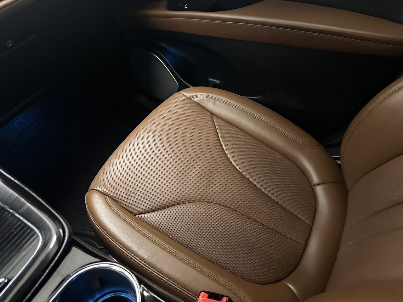 Used 2023 Lincoln Nautilus Reserve w/ Equipment Group 202A image 46