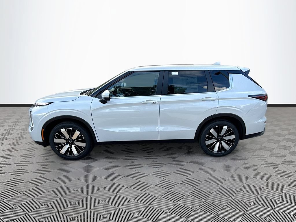 New 2026 Mitsubishi Outlander SE FWD image 4