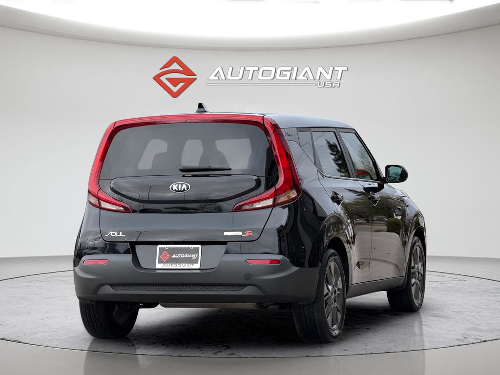 Used 2021 Kia Soul S FWD image 10