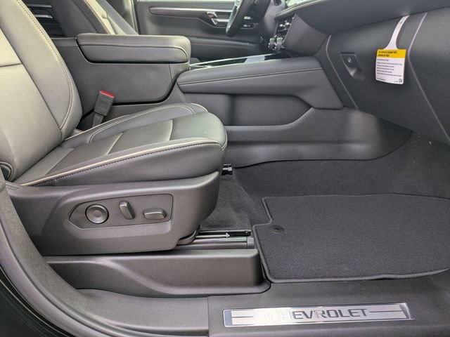 New 2025 Chevrolet Suburban Premier w/ Sun And Tow Package image 42