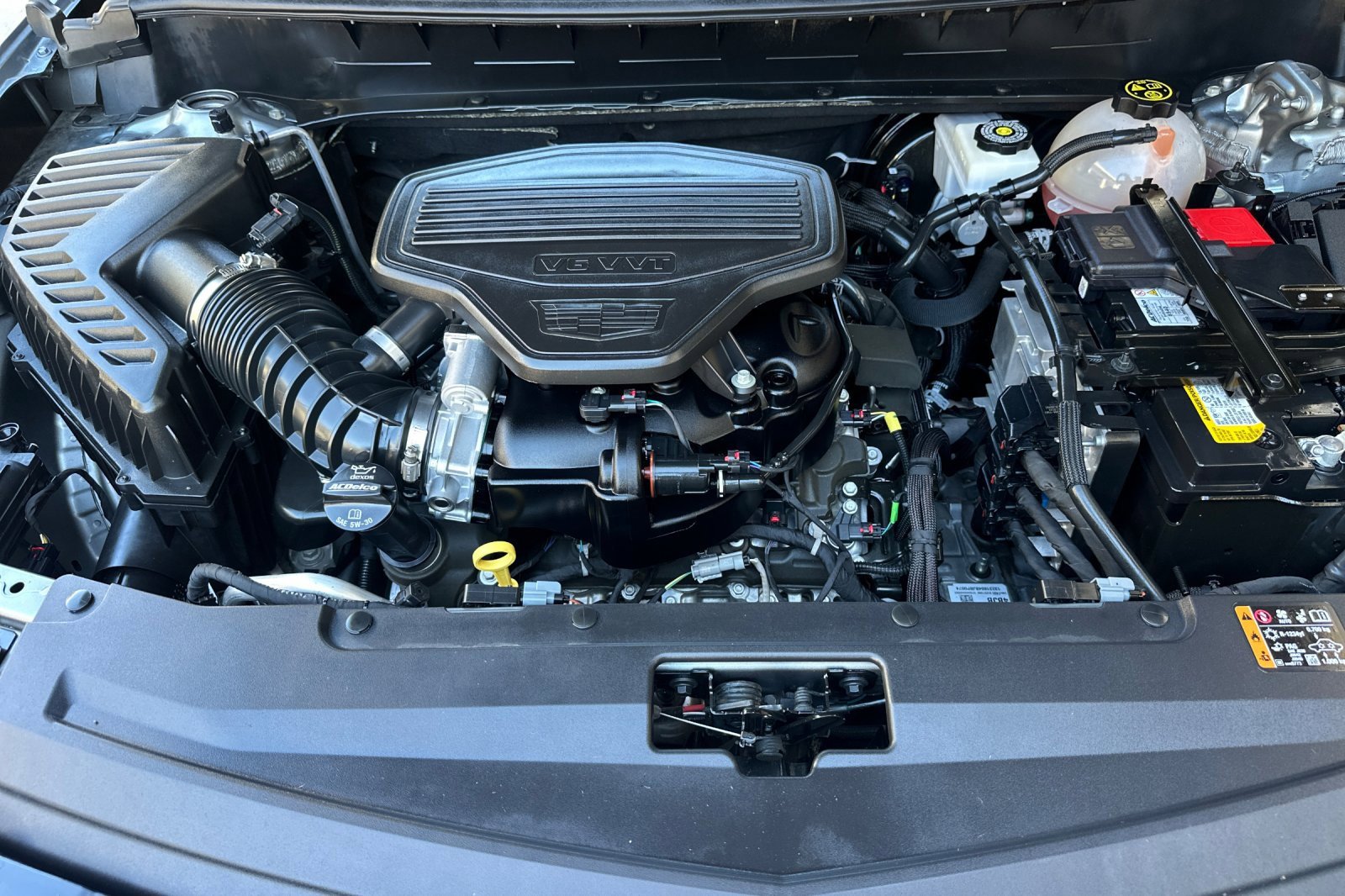 Used 2024 Cadillac XT6 Premium Luxury image 26