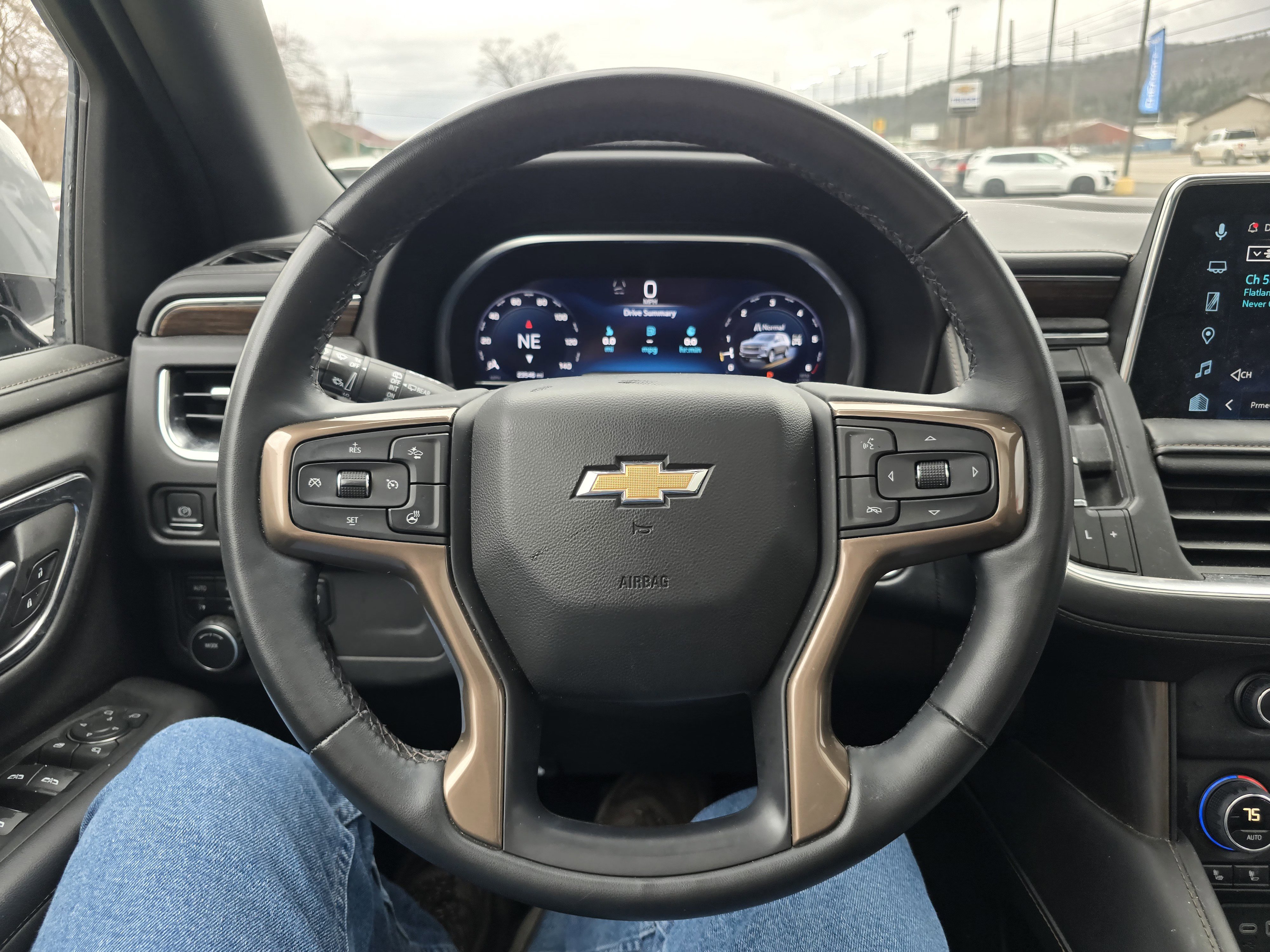 Used 2023 Chevrolet Tahoe High Country image 21