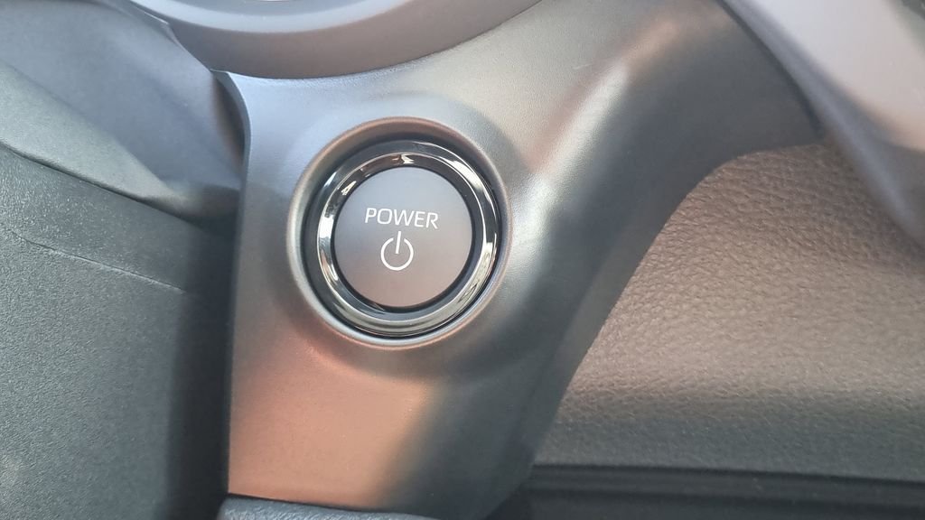 New 2026 Toyota Sienna Limited FWD image 24