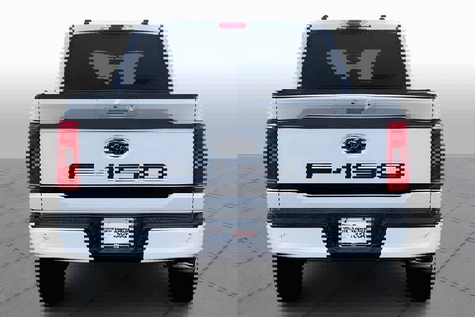 Used 2023 Ford F150 XLT w/ Equipment Group 302A High image 4