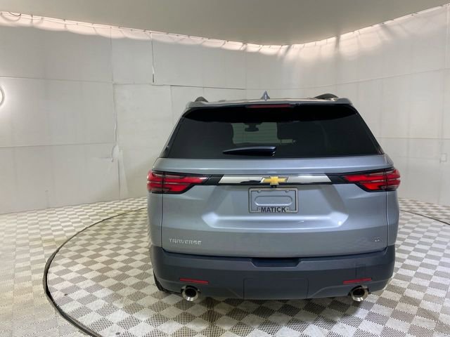 Used 2023 Chevrolet Traverse LT image 18