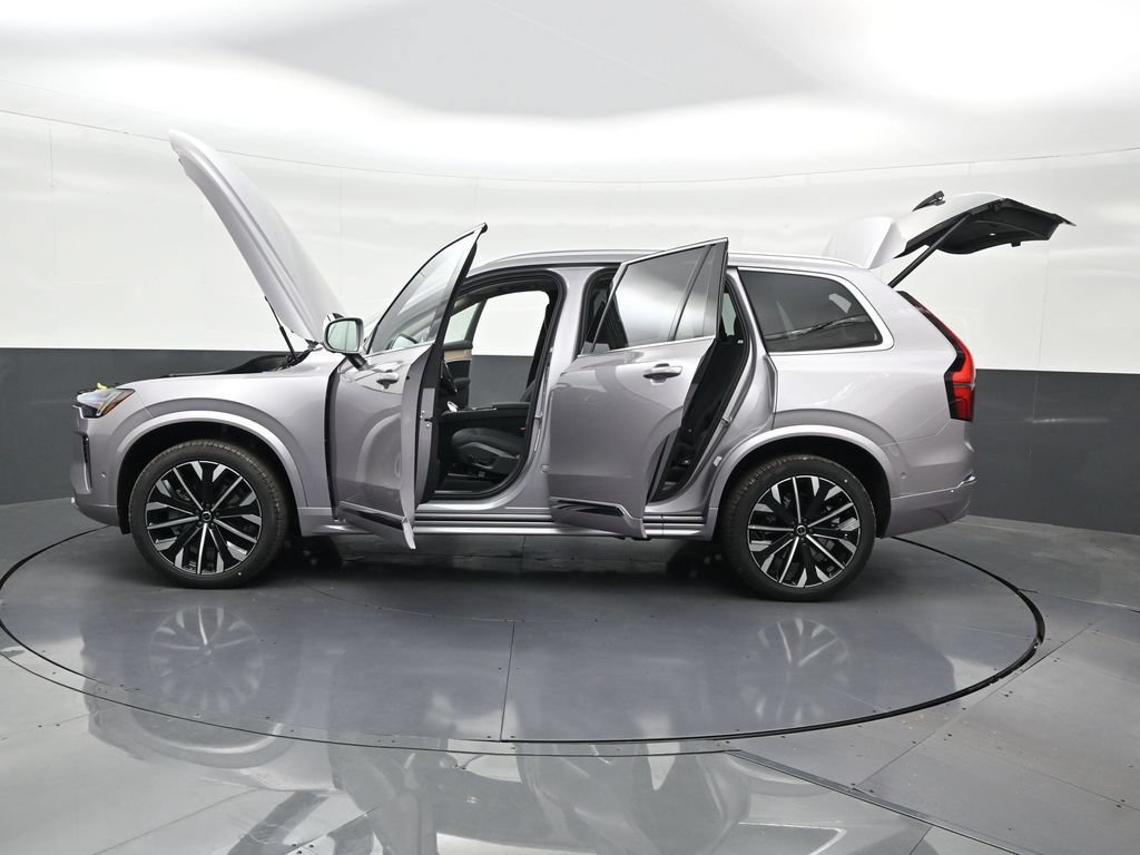 New 2026 Volvo XC90 B6 Plus AWD/4WD image 31