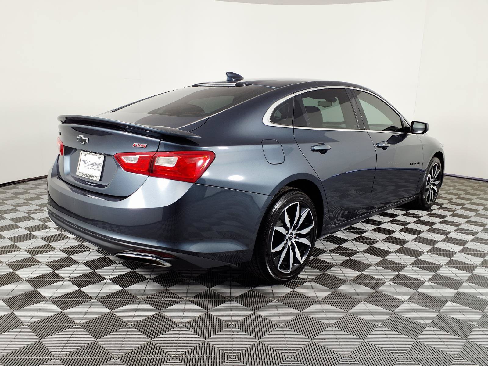 Used 2020 Chevrolet Malibu RS w/ LPO, Convenience Package 1 FWD image 4