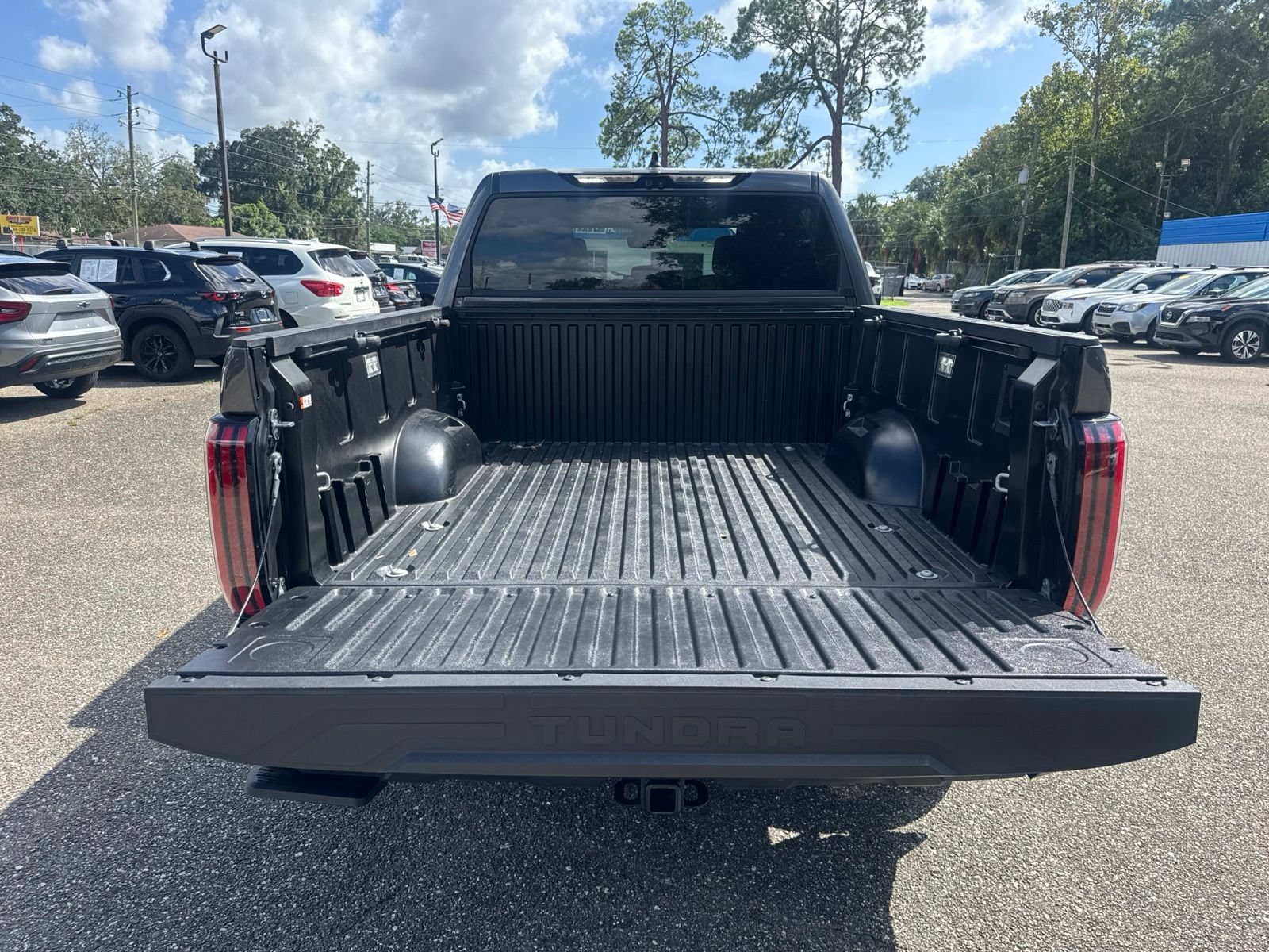 Used 2025 Toyota Tundra TRD Pro AWD/4WD image 9