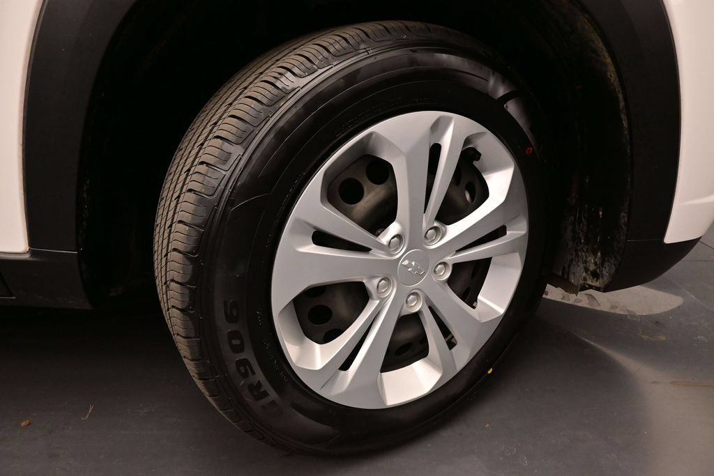 Used 2024 Chevrolet Trax LS FWD image 37