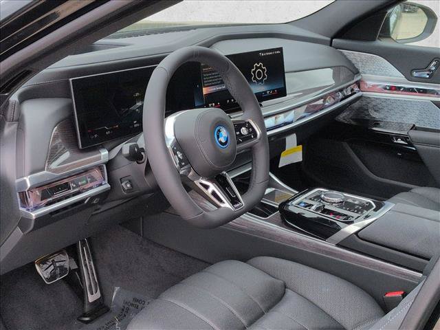 New 2026 BMW i7 xDrive60 AWD/4WD image 3