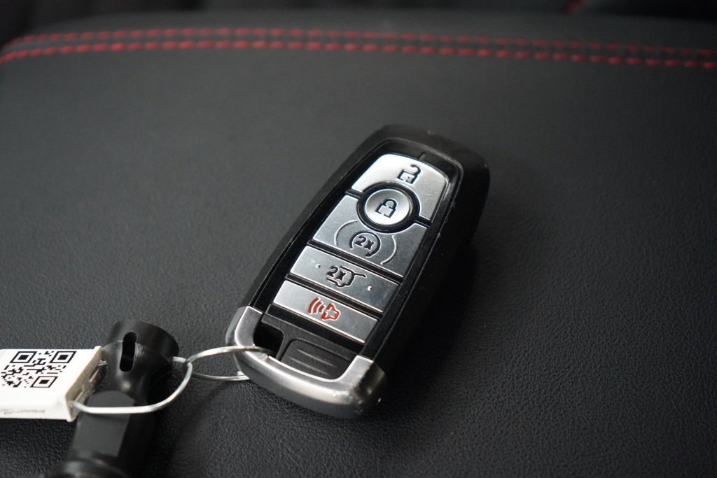 Used 2025 Ford Explorer ST-Line AWD/4WD image 54