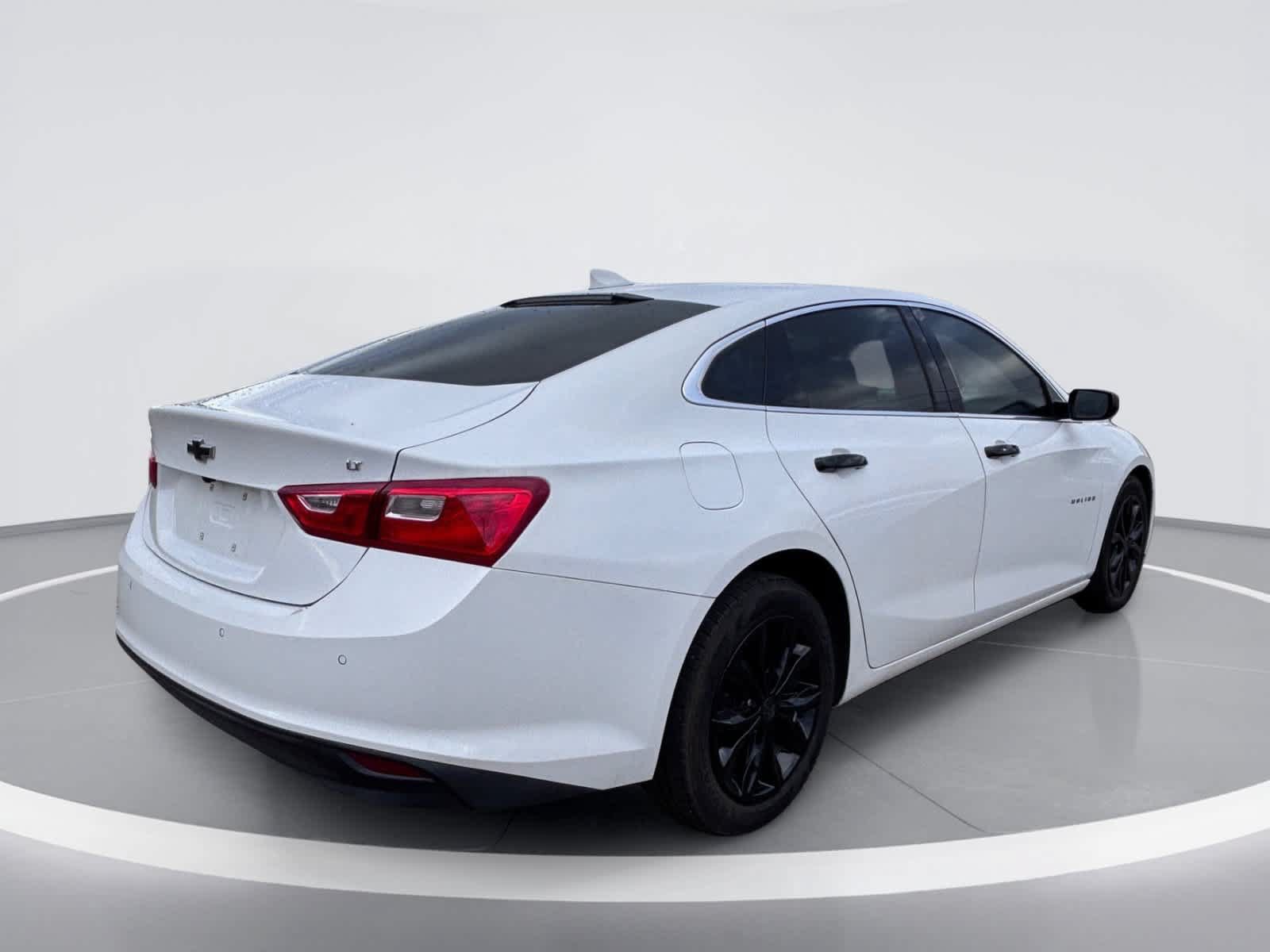 Used 2024 Chevrolet Malibu LT FWD image 6