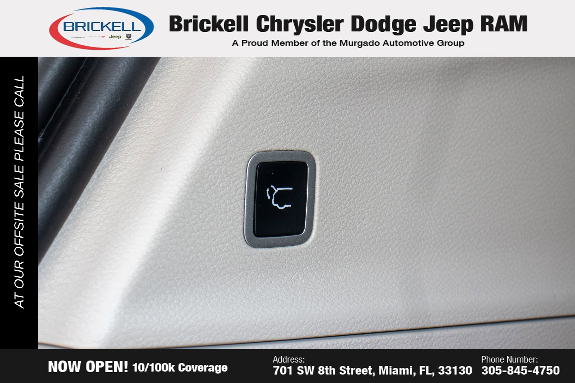 Used 2023 Chrysler Pacifica Limited FWD image 10