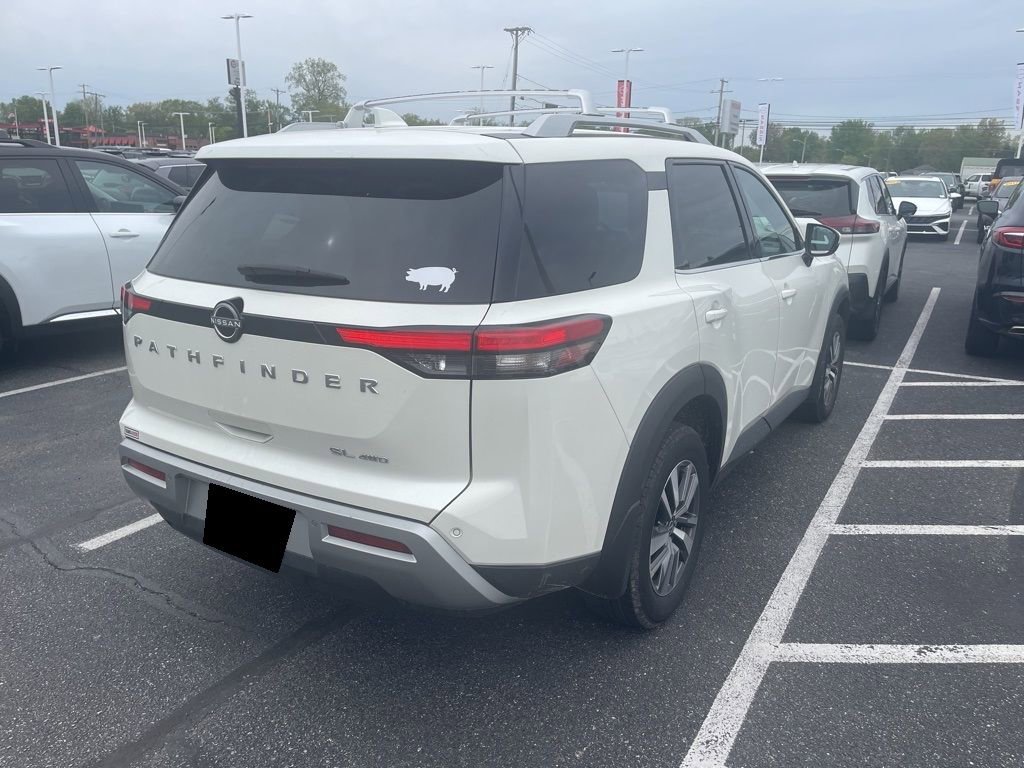 Certified 2024 Nissan Pathfinder SL AWD/4WD image 4