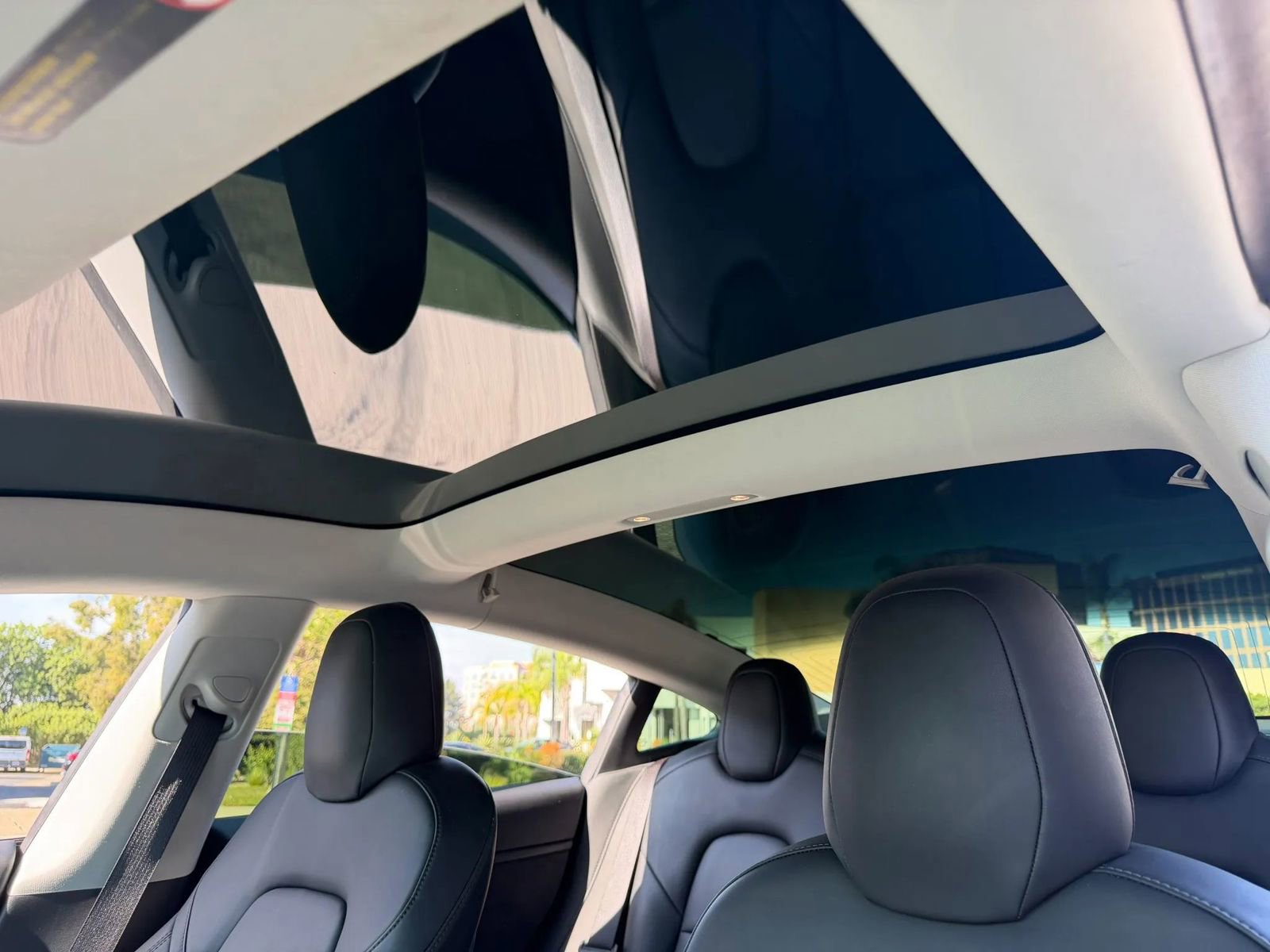 Used 2019 Tesla Model 3 Long Range image 25