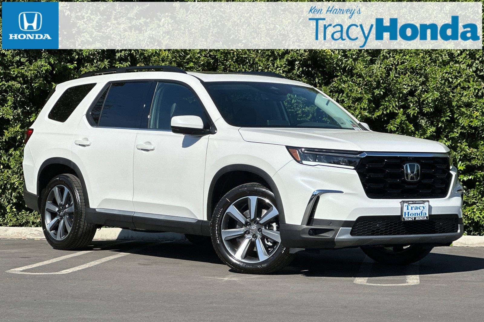New 2025 Honda Pilot Elite