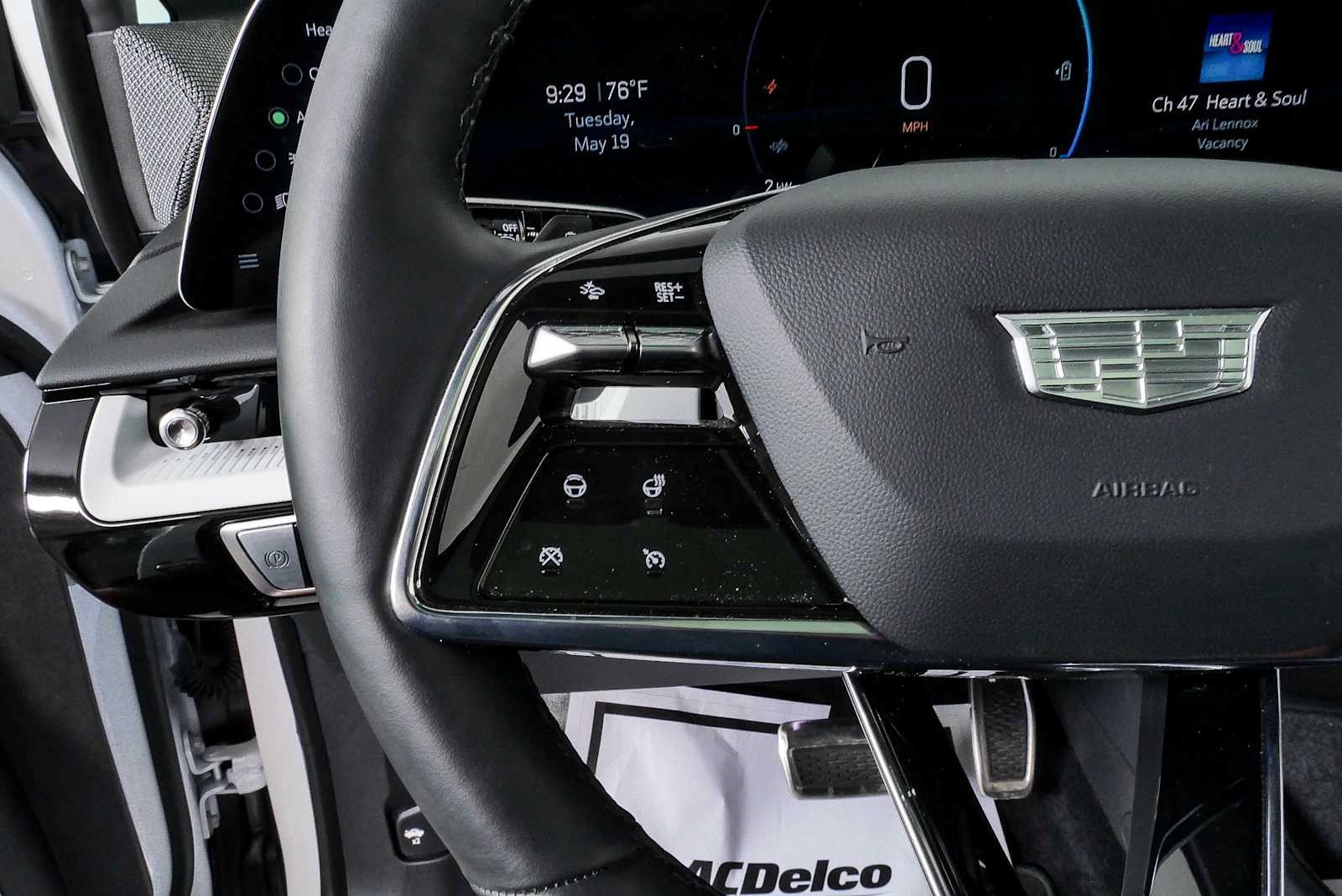 Certified 2025 Cadillac Optiq Luxury 1 AWD/4WD image 10