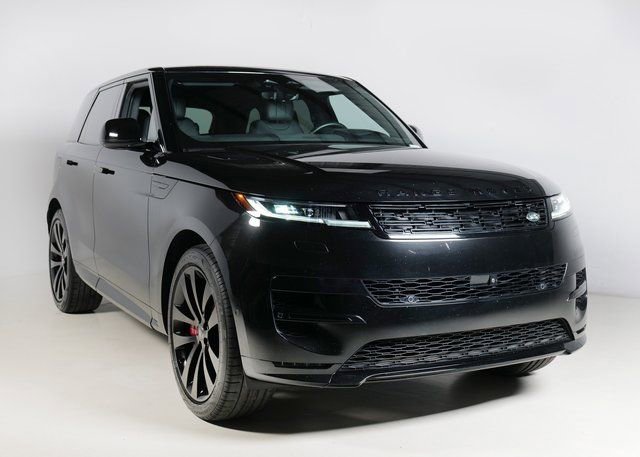 Used 2025 Land Rover Range Rover Sport Dynamic SE image 10