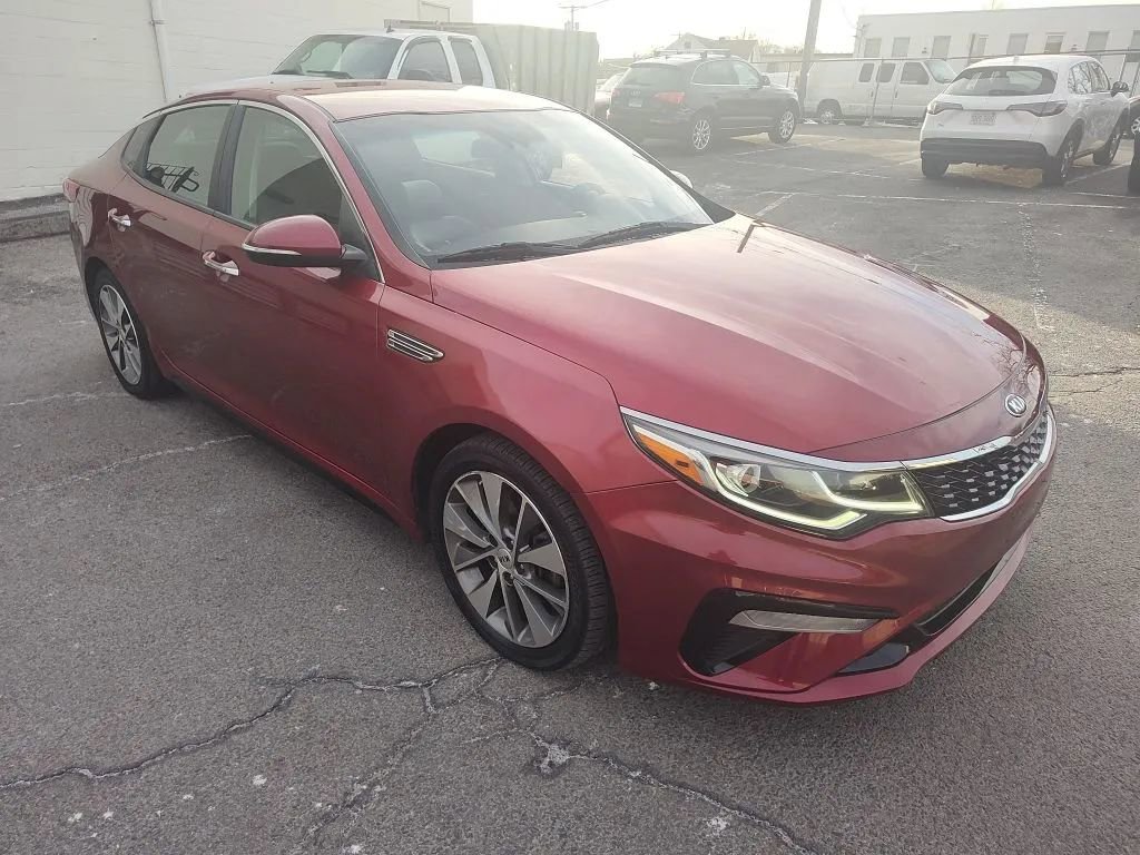 Used 2019 Kia Optima S image 3