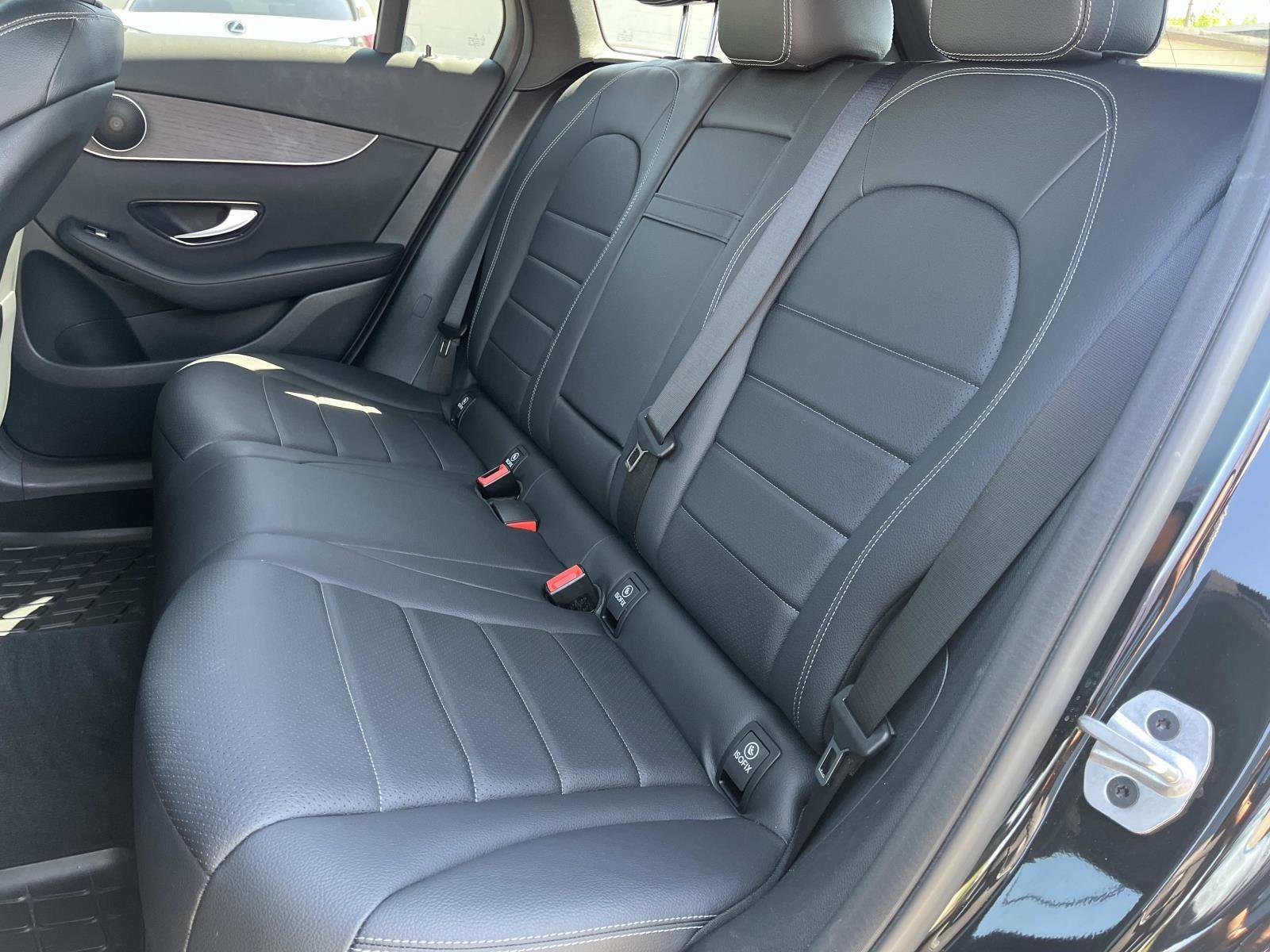 Certified 2022 Mercedes-Benz GLC 300 image 18