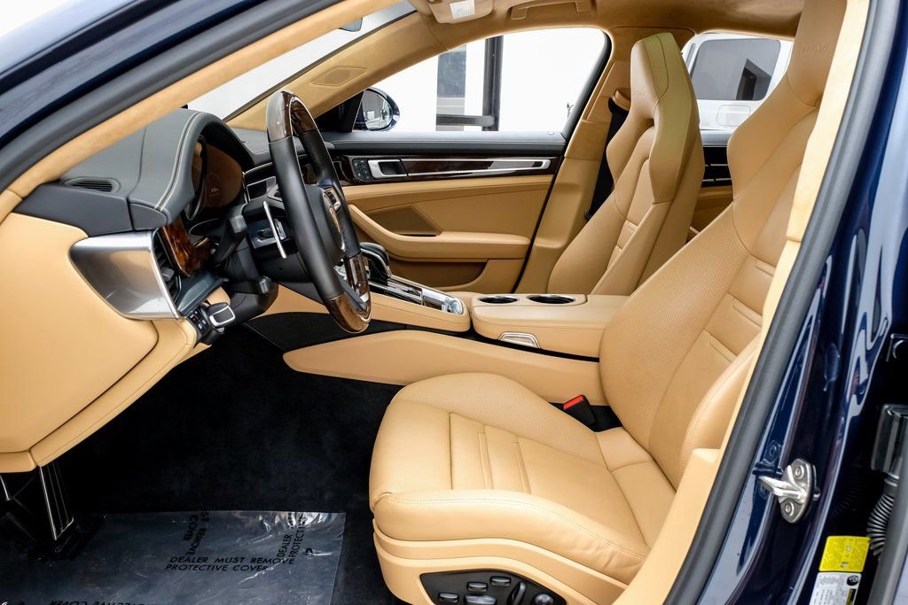Used 2022 Porsche Panamera Turbo S image 6