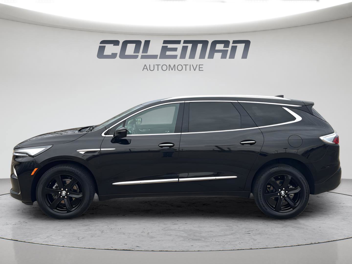 Used 2024 Buick Enclave Essence w/ Experience Buick Package image 2