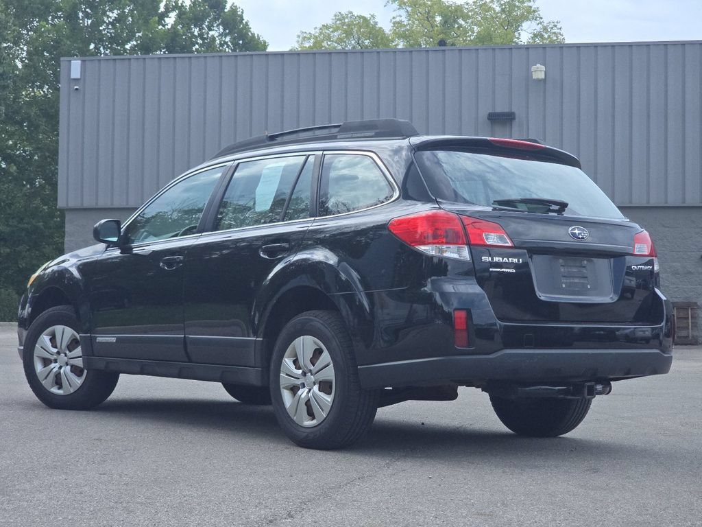 Used 2011 Subaru Outback 2.5i AWD/4WD image 9