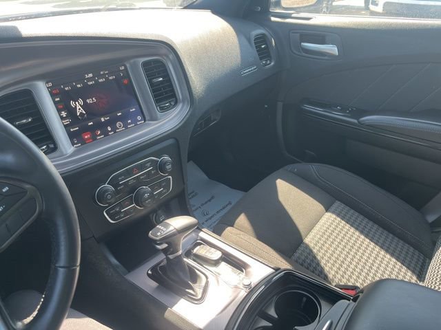 Used 2023 Dodge Charger SXT w/ Blacktop Package AWD/4WD image 12