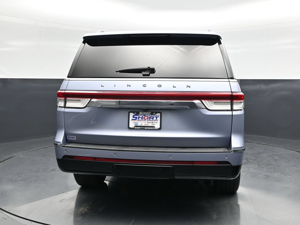Used 2024 Lincoln Navigator Black Label AWD/4WD image 4