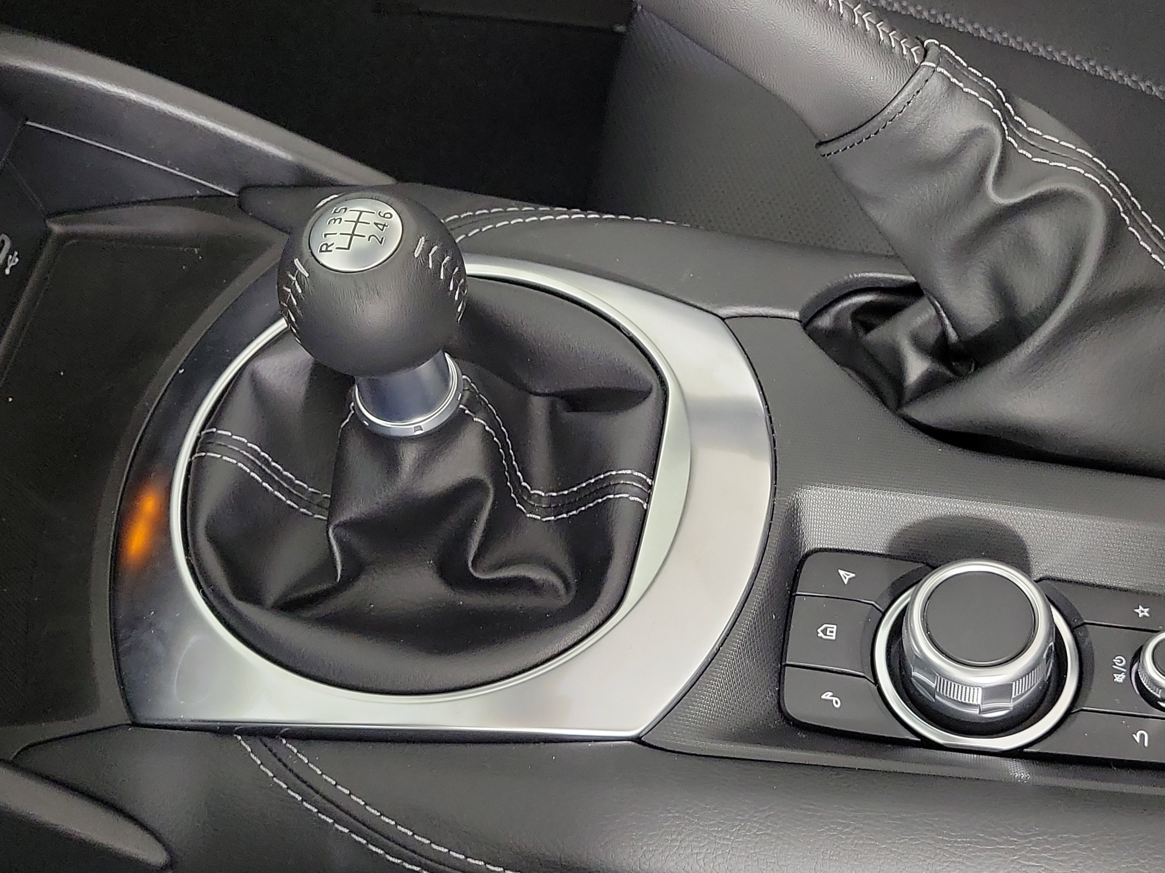 New 2026 MAZDA MX-5 Miata Grand Touring w/ Weather Package image 23