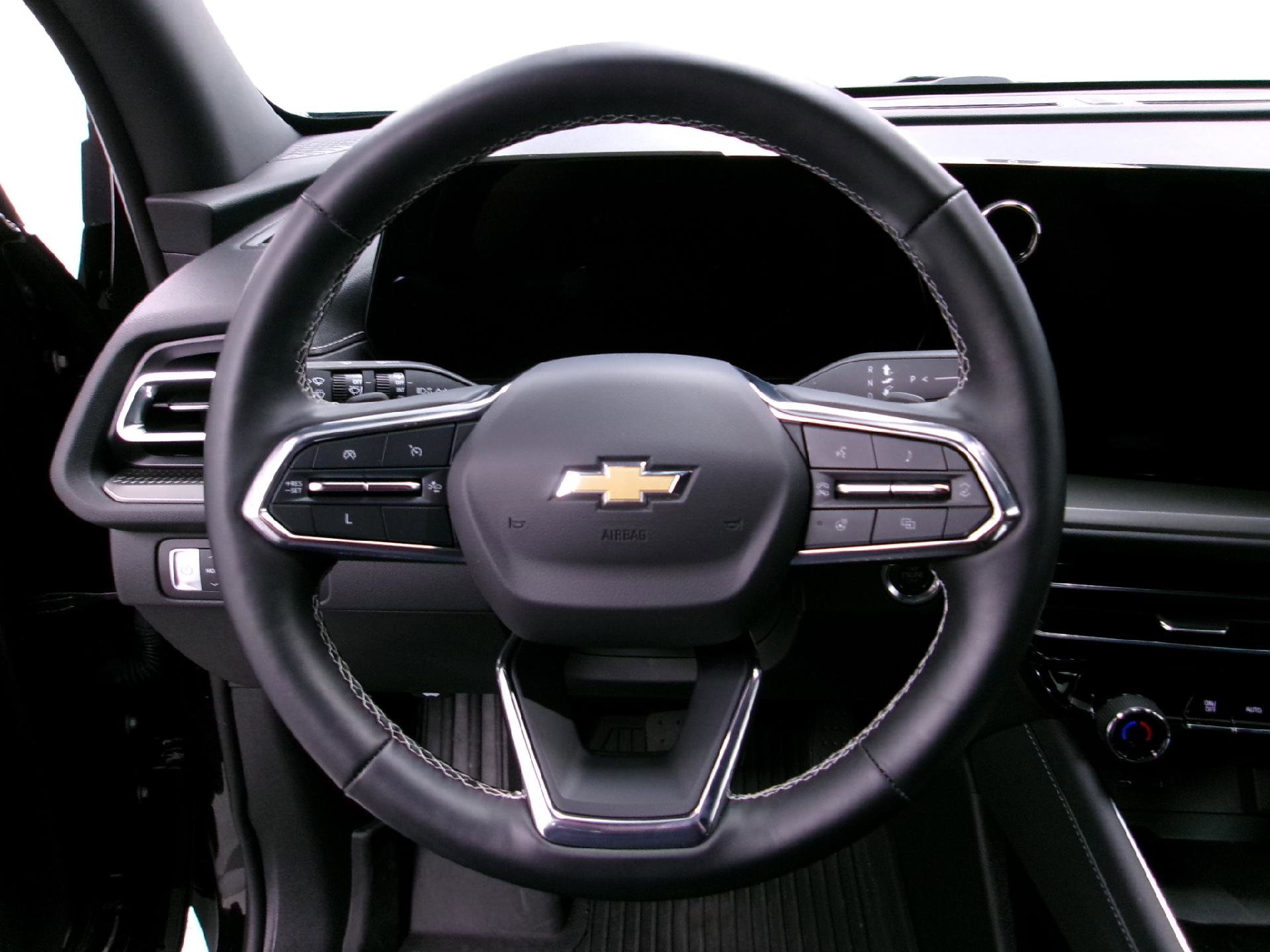 Certified 2024 Chevrolet Traverse LT w/ LPO, Floor Liner Package image 8