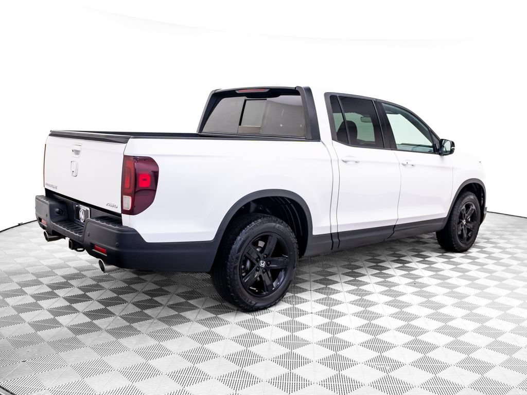 Used 2023 Honda Ridgeline Black Edition image 7