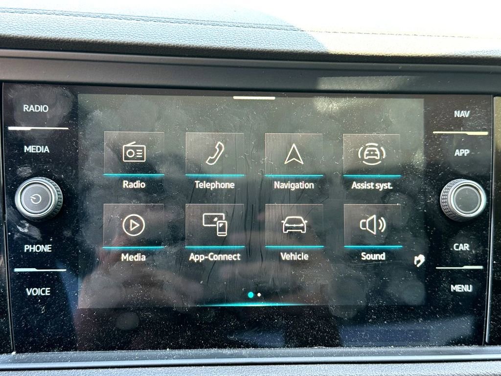 Certified 2023 Volkswagen Jetta SEL image 24