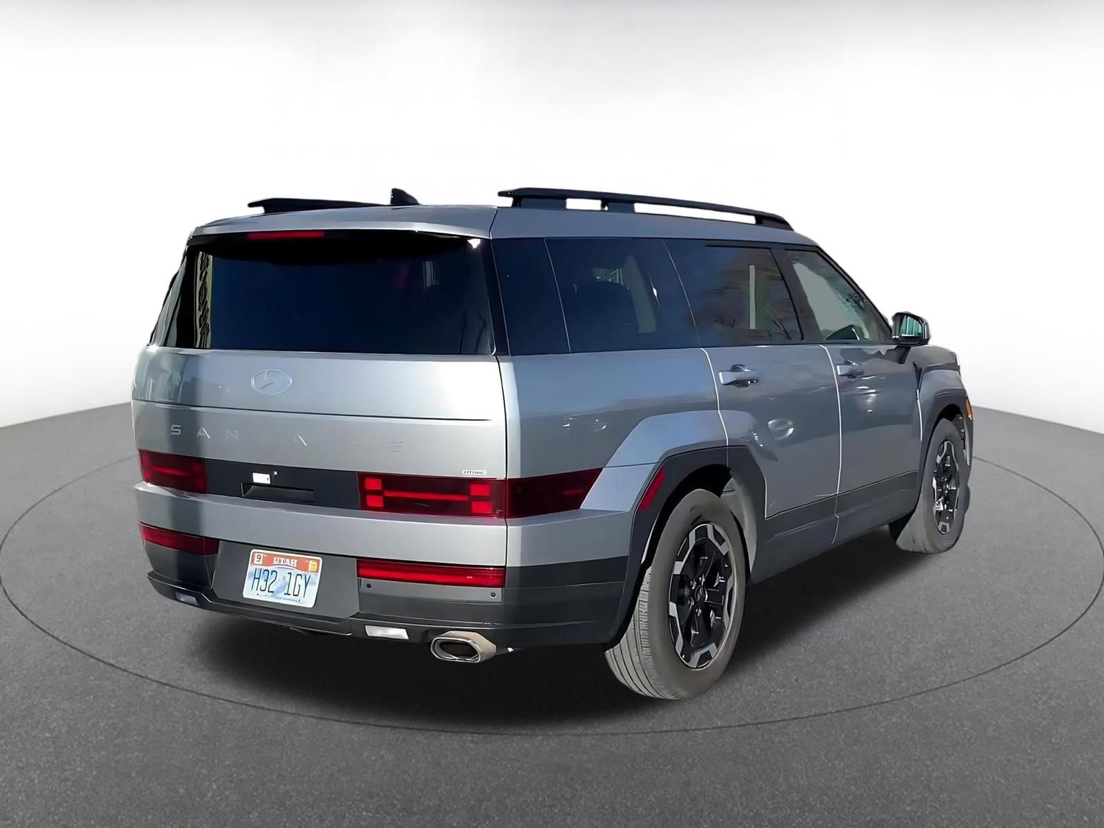 Used 2025 Hyundai Santa Fe SEL image 14