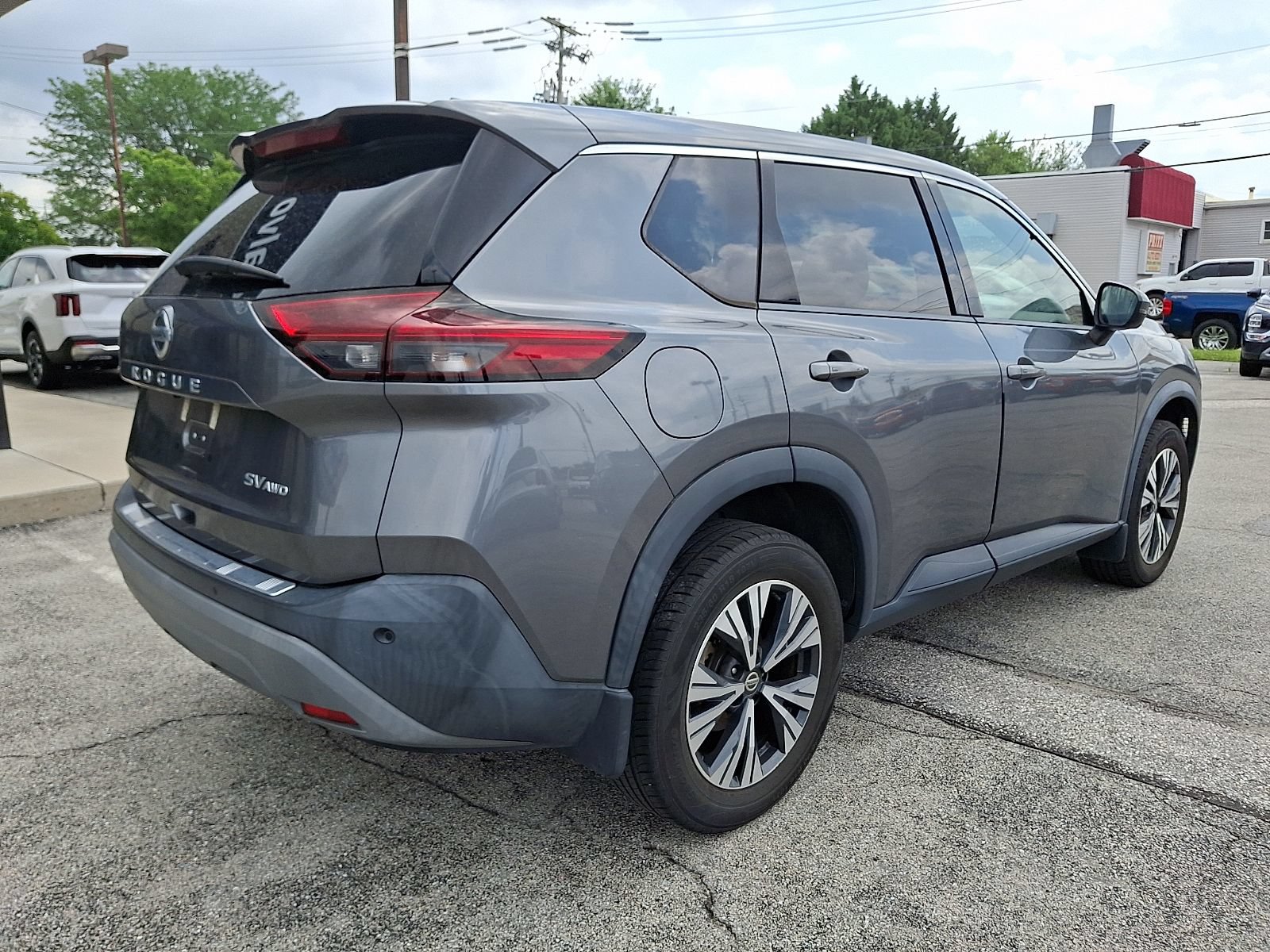 Used 2021 Nissan Rogue SV AWD/4WD image 7